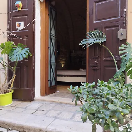 アパート Lullaby